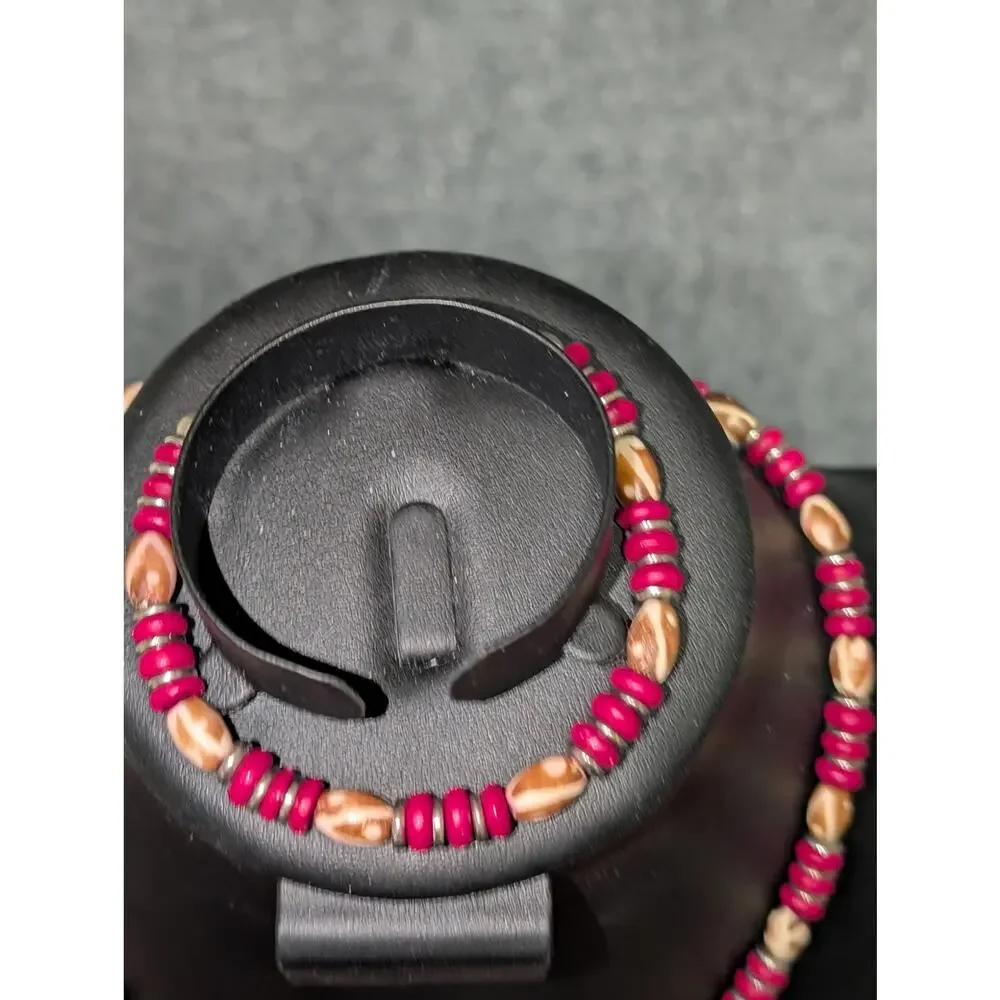 Multicolored & Multi Shapes Glass Beaded Necklace With Matching Bracelet